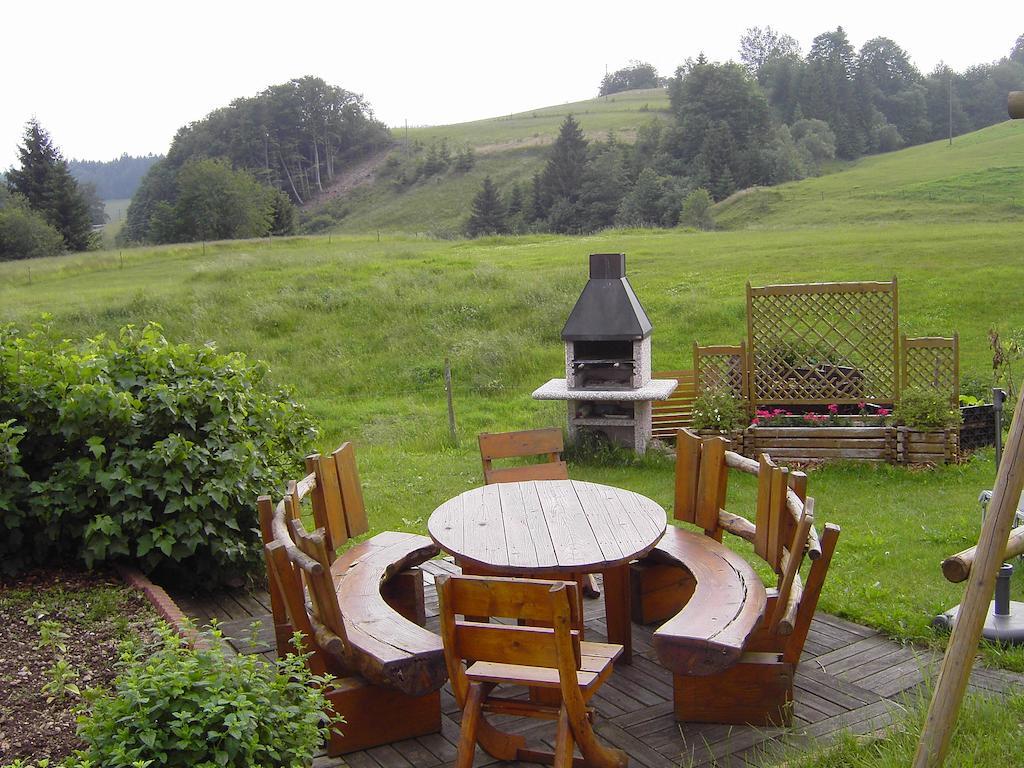Hubertus Lodge Ibach Exterior photo