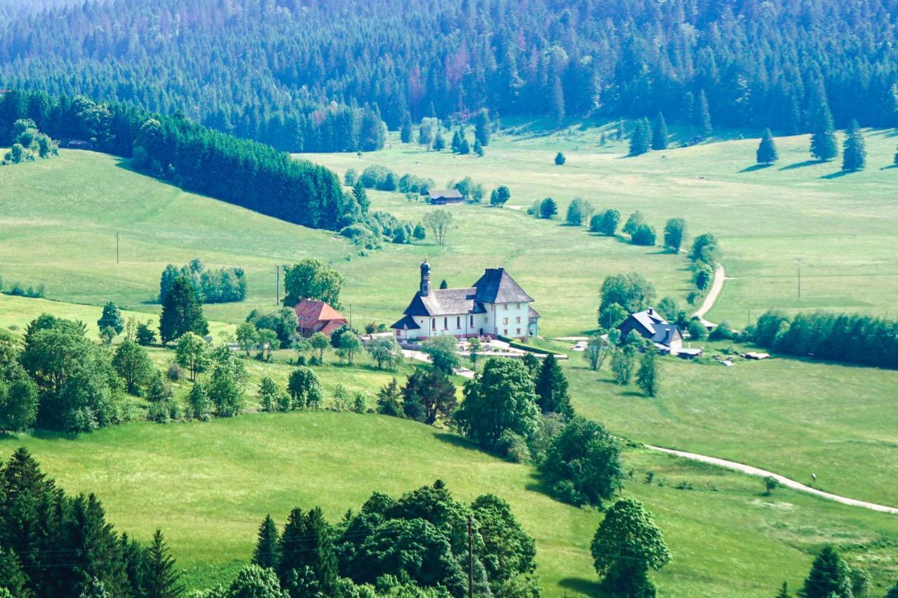 Hubertus Lodge Ibach Exterior photo