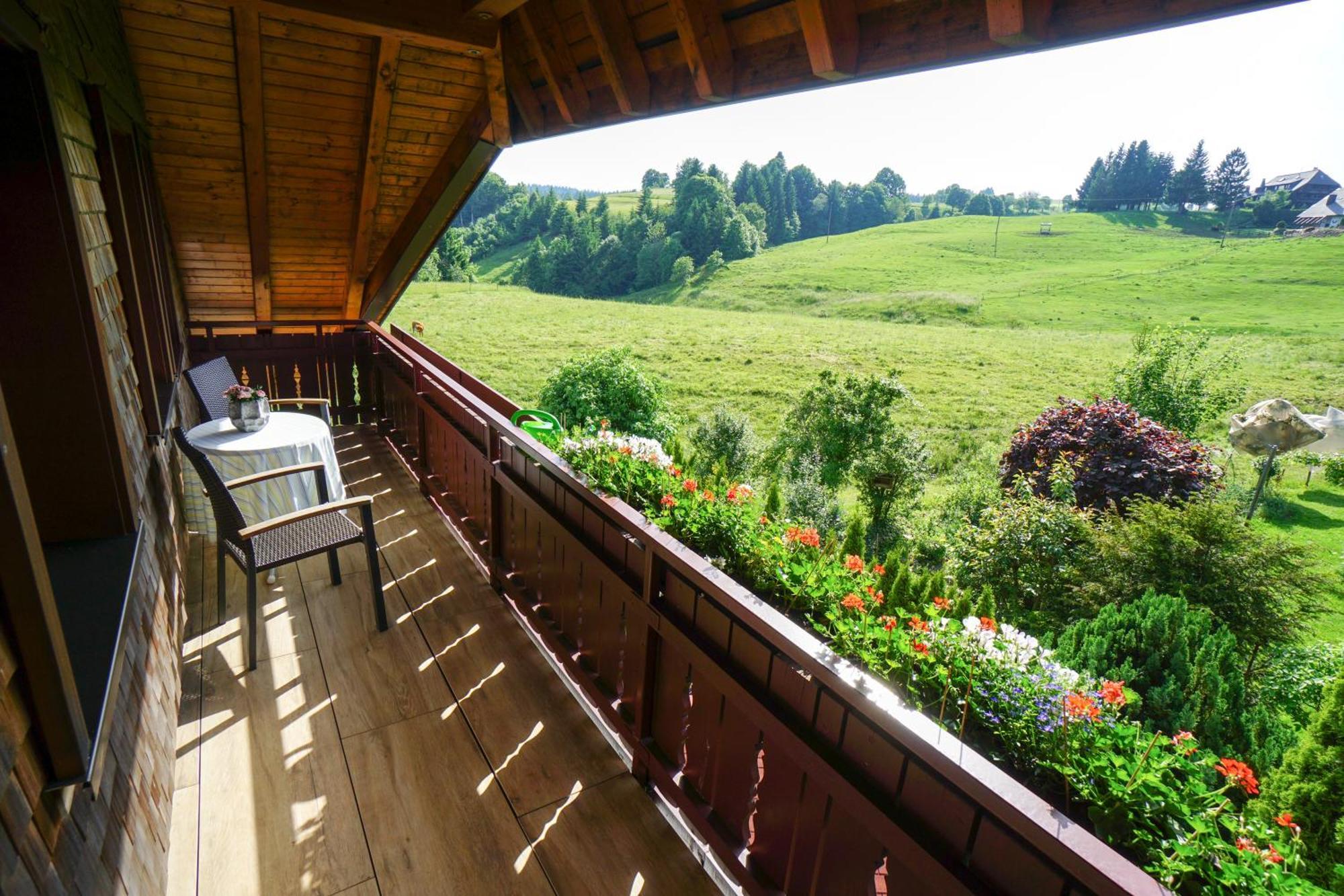 Hubertus Lodge Ibach Room photo